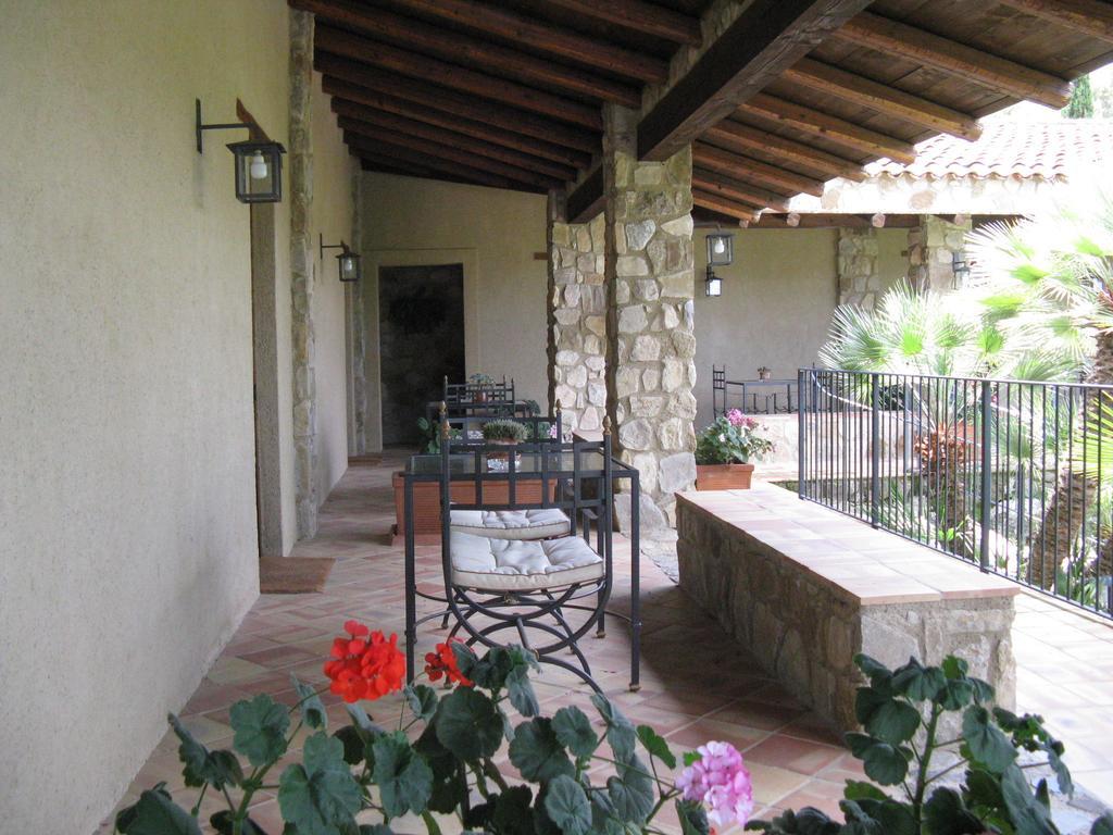Crapa Licca Villa Ventimiglia di Sicilia ห้อง รูปภาพ